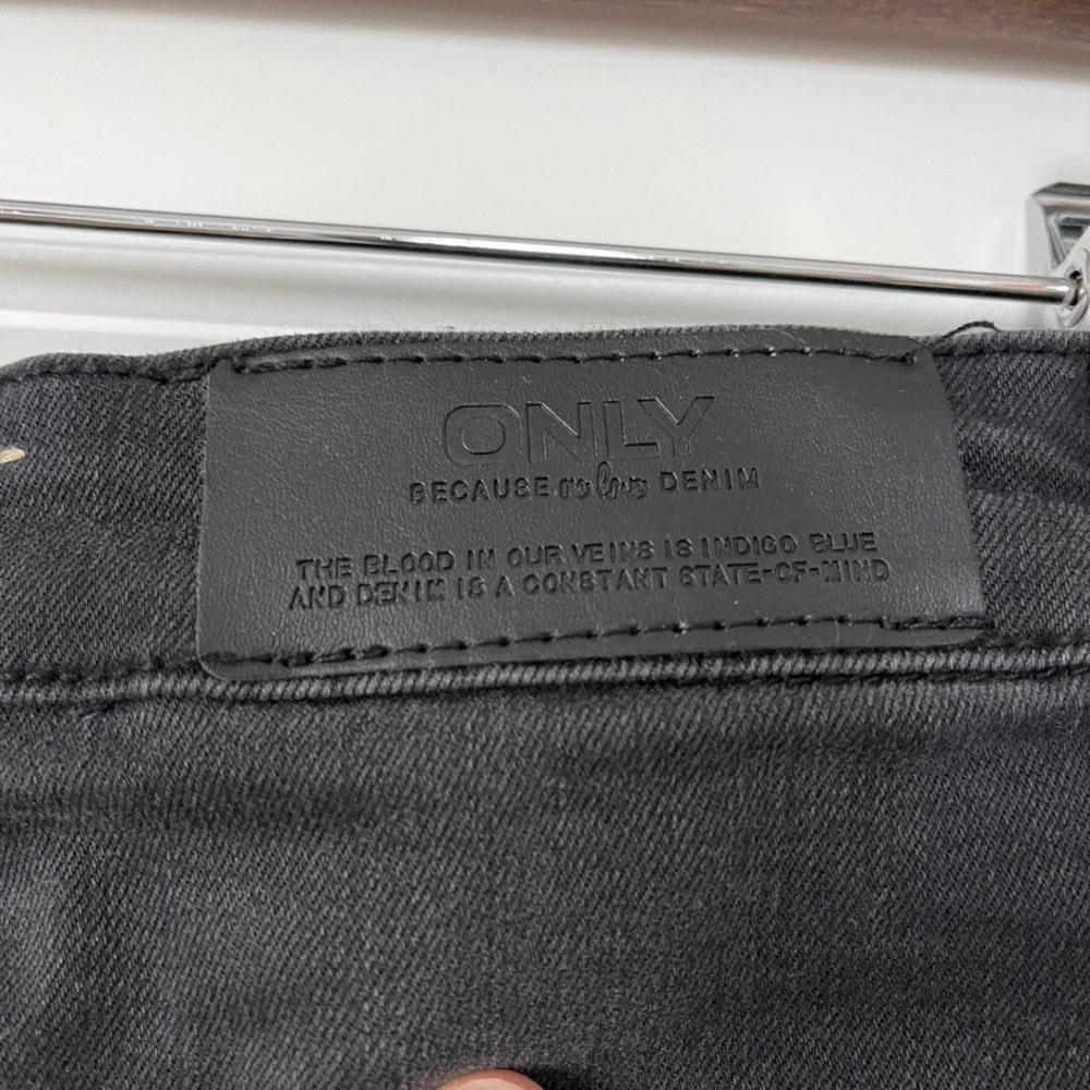 Only Black Jeans - Picture 5 of 6